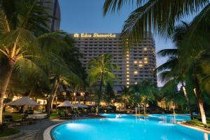 Edsa Shangri-La, Manila,Mandaluyong>>Makati,5 star