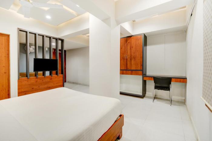 hotel desert inn