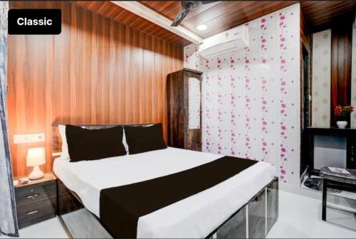 Hotel Ab Residency,,3 star