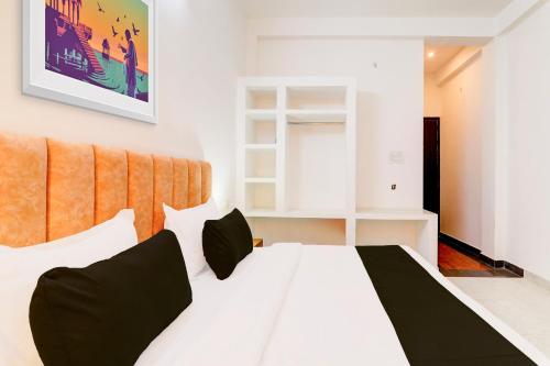 Hotel O Samar Palace,,4 star