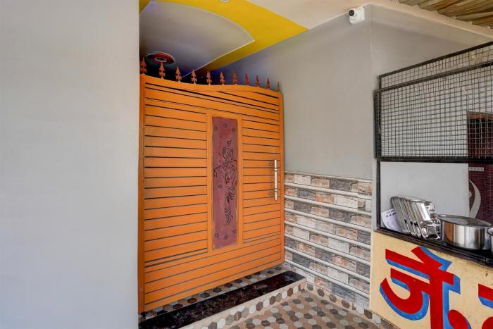 hotel o j k hotel and resturant