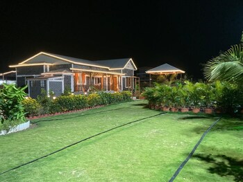 aabancha wada by joy suites