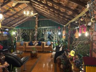 Georgia Sunshine Village,,3 star