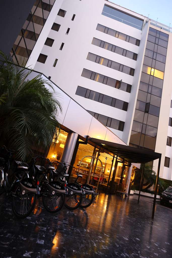 radisson hotel plaza del bosque