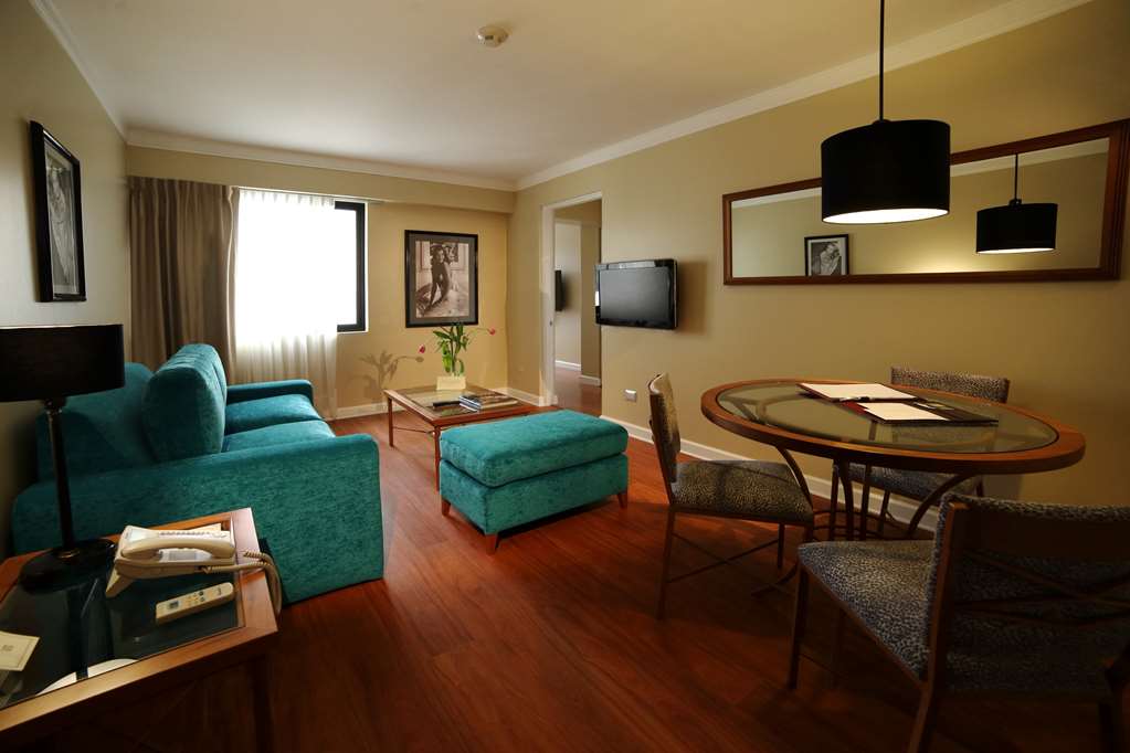 radisson hotel plaza del bosque