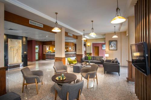 kapetanios limassol hotel