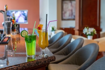 kapetanios limassol hotel