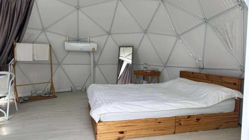 nino san glamping pak chong