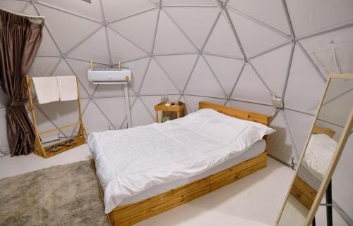 nino san glamping pak chong