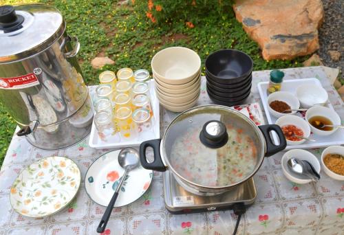 nino san glamping pak chong