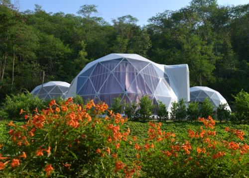 nino san glamping pak chong