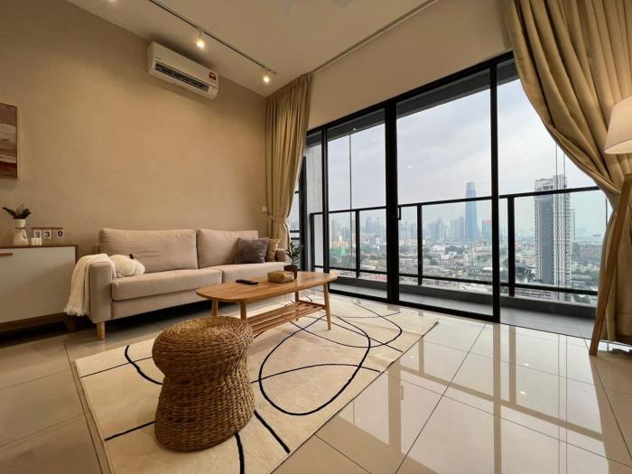 klcity and klcc view modern style 2r2b 6 pax