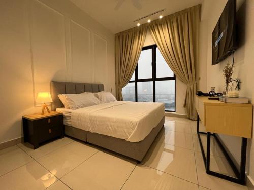 klcity and klcc view modern style 2r2b 6 pax