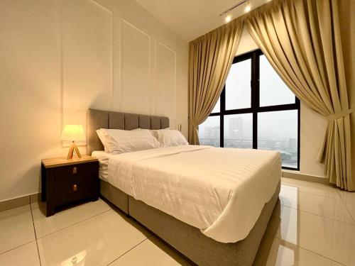 klcity and klcc view modern style 2r2b 6 pax