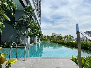 klcity skysuites 2r1b free wifi 6pax