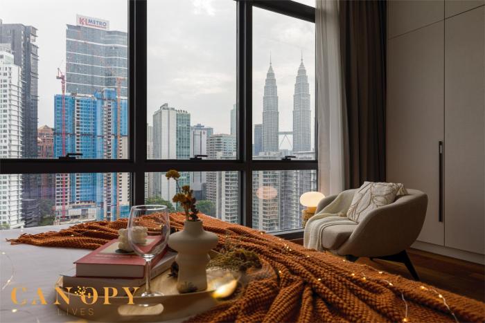 the manor serviced residence by canopy lives