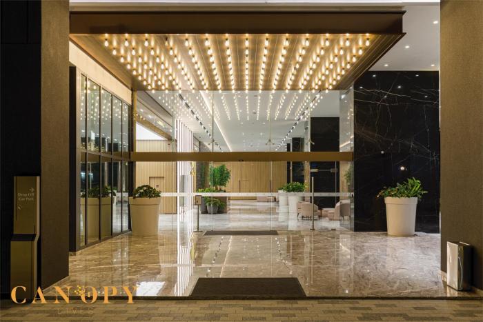 the manor serviced residence by canopy lives