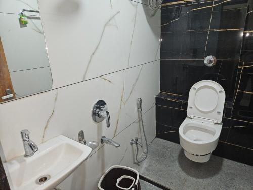 shri shiv ganga bhakt niwas