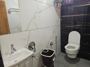 shri shiv ganga bhakt niwas