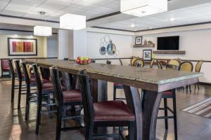 hampton inn lincoln south heritage park