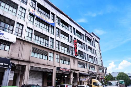 Empire Hotel Usj,,3 star