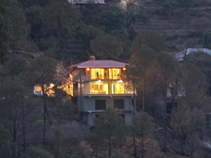 pihus nest kasauli