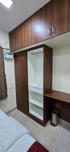 Nj Residency Near Dlf, L&T, Chennai Trade Centre & Miot,,3 star