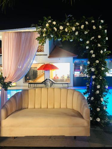 the whispering palms resort