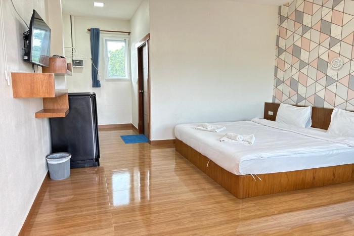 the white house pandn hotel chiang rai