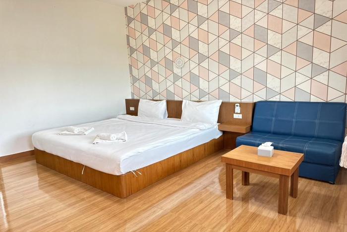 the white house pandn hotel chiang rai