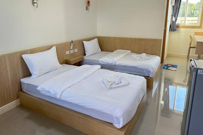 the white house pandn hotel chiang rai