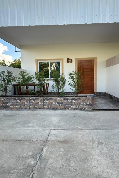 the white house pandn hotel chiang rai