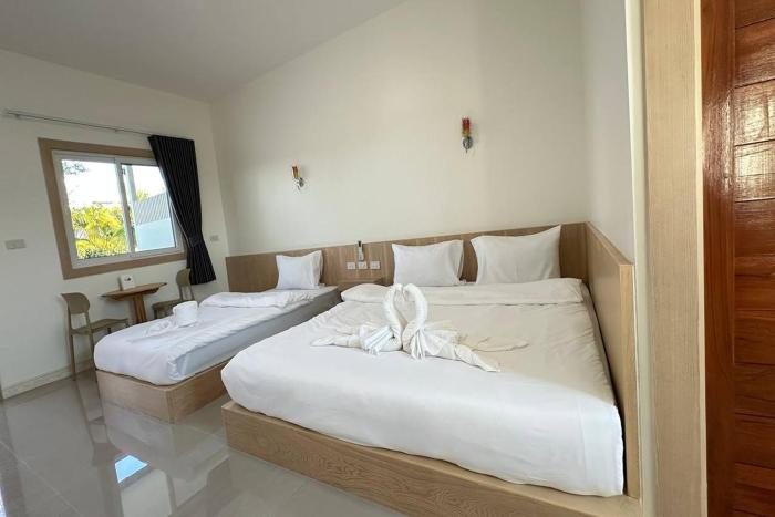 the white house pandn hotel chiang rai