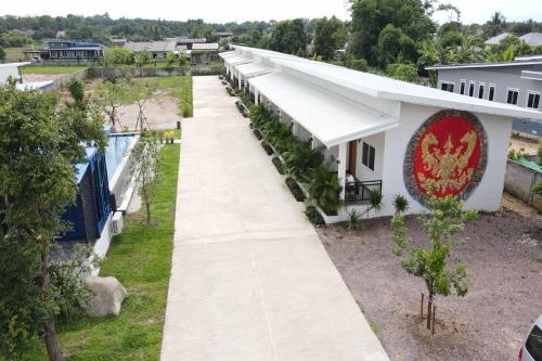 the white house pandn hotel chiang rai