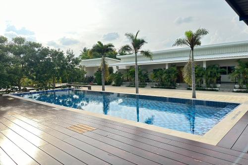 the white house pandn hotel chiang rai