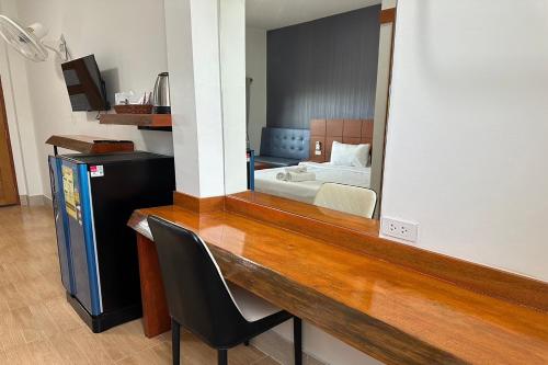 the white house pandn hotel chiang rai