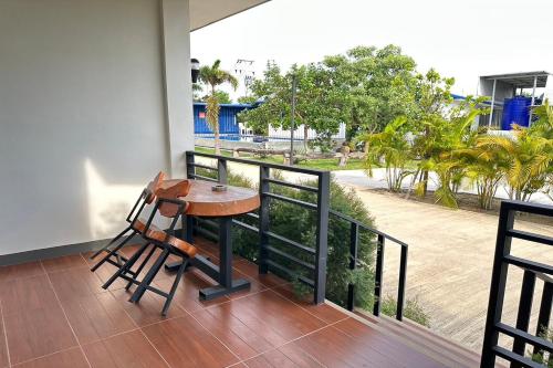 the white house pandn hotel chiang rai