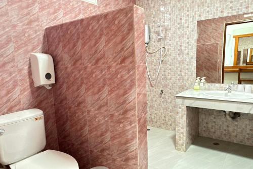 the white house pandn hotel chiang rai