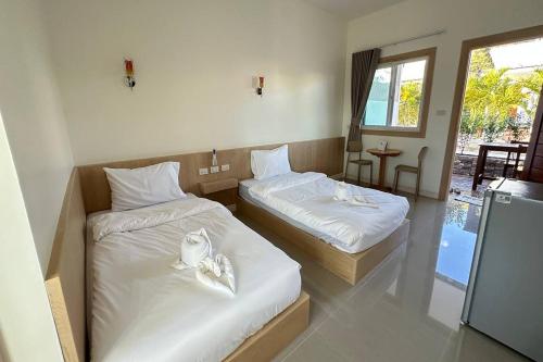 the white house pandn hotel chiang rai