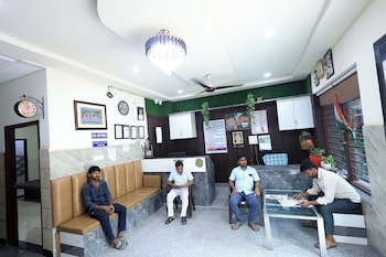 shri girraj residency