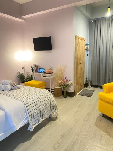 triple j hotel trang
