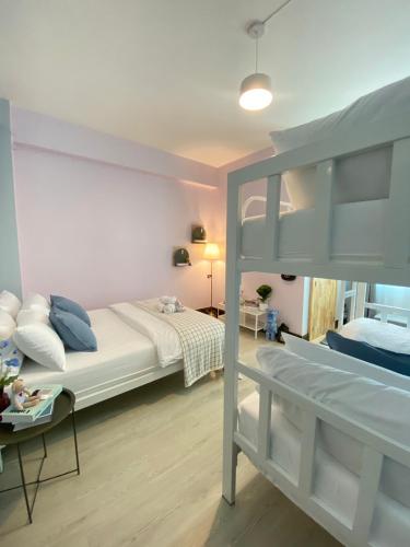 triple j hotel trang