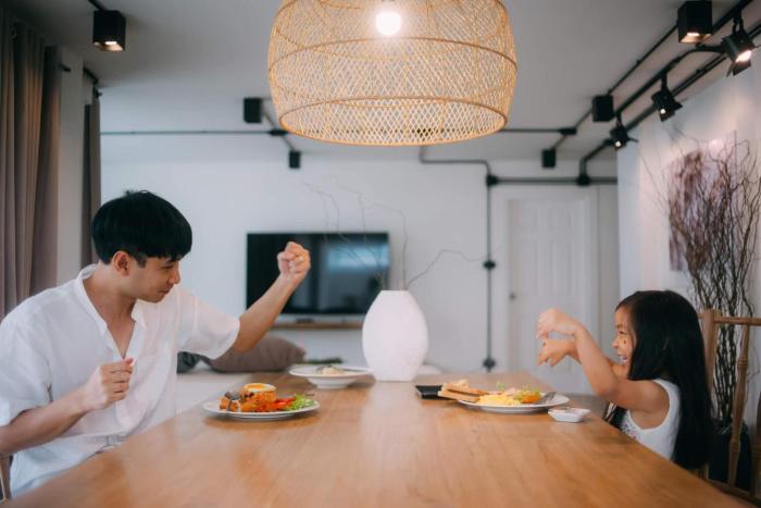mini me hubs charm suites in old city