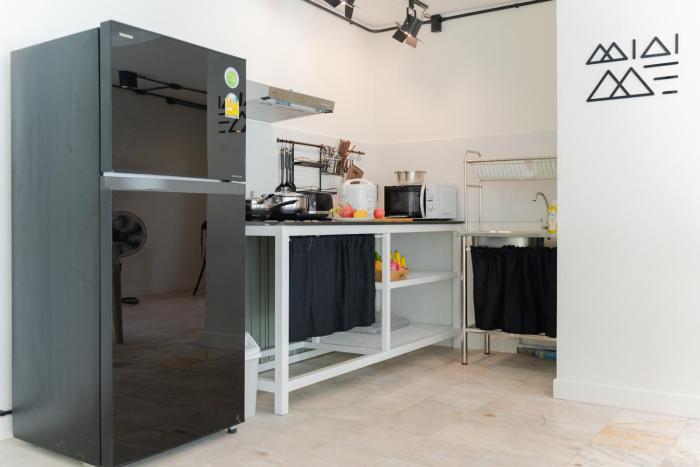 mini me hubs charm suites in old city