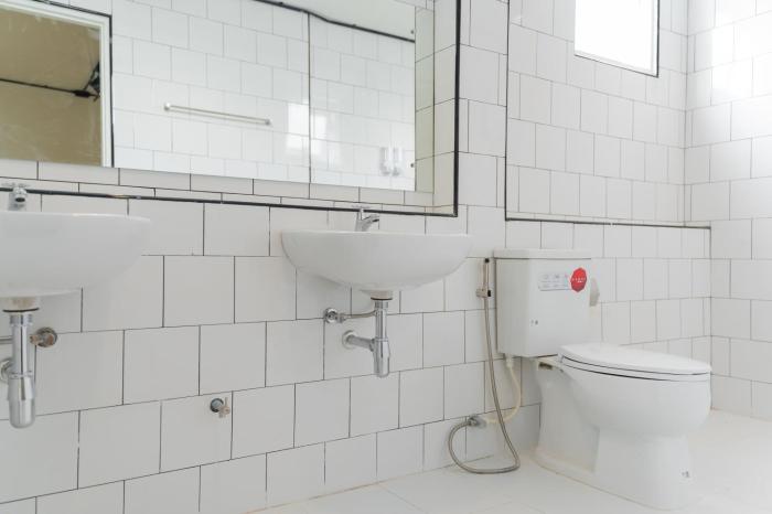 mini me hubs charm suites in old city