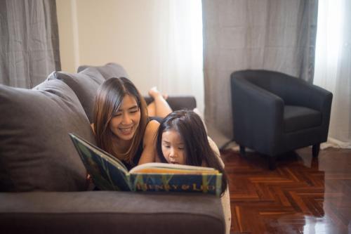 mini me hubs charm suites in old city