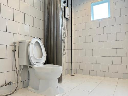 mini me hubs charm suites in old city