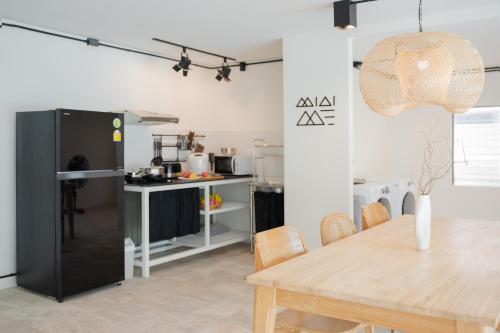 mini me hubs charm suites in old city