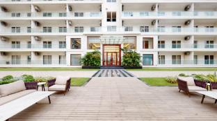 priya living flower valley