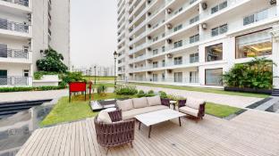 priya living flower valley